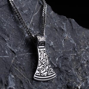 Viking Axe Necklace, Norse Pendant with Celtic Knotwork, Nordic Warrior Jewelry, Mens Celtic Jewelry, Scandinavian Pendant