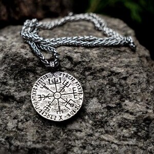 hel necklace, hel goddess, norse goddess, helmheim necklace, viking necklace, goddess of death, feminine energy, viking gods, viking women jewelry, scandinavian jewelry, viking accessories, norse mythology, celtic necklace