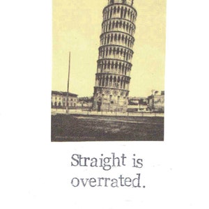 droite est surestimée carte Happy Pride | Humour LGBTQ vintage pour le coming out