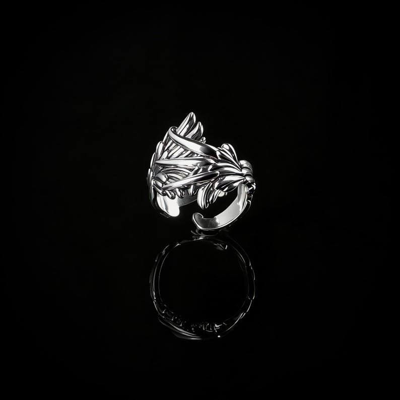 Bague aile d'ange en argent, bijoux aile faits main, bague tendance bohème réglable pour la liberté et la protection, bague cadeau pour homme, convient aux tailles américaines 8-11 image 1