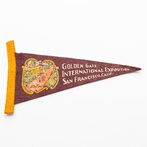 Vintage 1939-1940 Golden Gate International Exposition Souvenir Felt Pennant