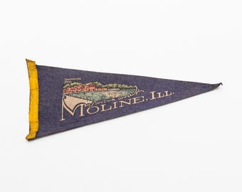 Vintage Moline Illinois Souvenir Felt Pennant