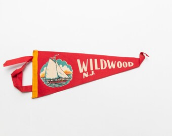 Vintage Wildwood New Jersey Souvenir Felt Pennant
