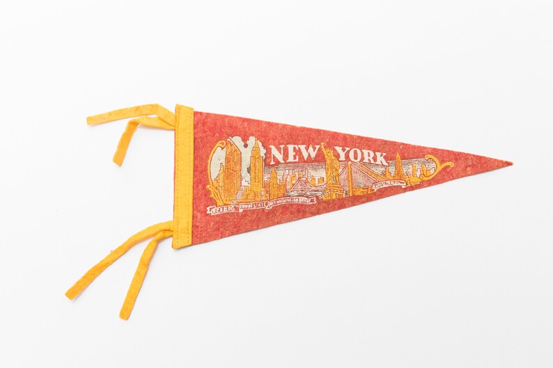 Vintage New York City Skyline Souvenir Felt Pennant