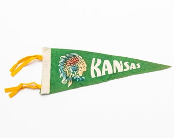 Vintage Kansas Souvenir Felt Pennant