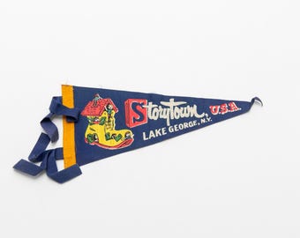 Vintage Storytown USA Lake George New York Souvenir Felt Pennant