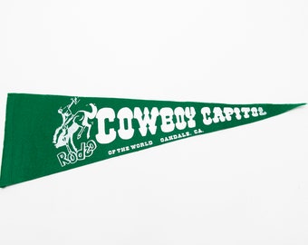 Vintage Green Oakdale California Rodeo Cowboy Capitol of the World Souvenir Felt Pennant