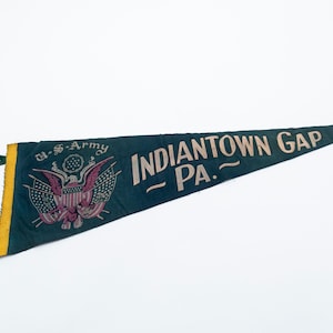 Vintage U.S. Army Fort Indiantown Gap Pennsylvania Souvenir Felt Pennant