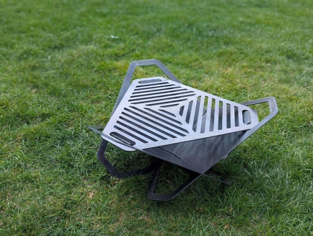 Triangle Bbq Rack Portable Folding Fire Pit & BBQ Grill – Steel Triangle Fire Bowl With ...