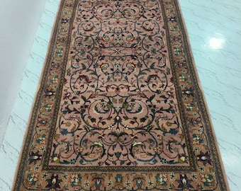 Vintage Persian Floral Wool Rug – Hand-Knotted Traditional Oriental Carpet, Boho Antique Area Rug