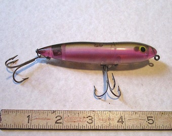 TU50 ¡Nuevo precio! ¡Un señuelo de pesca antiguo Heddon "Swayback" de Zara Spook, color raro! ¡Sandía! ¡Más que un grito! ¡Sí, un Swayback!