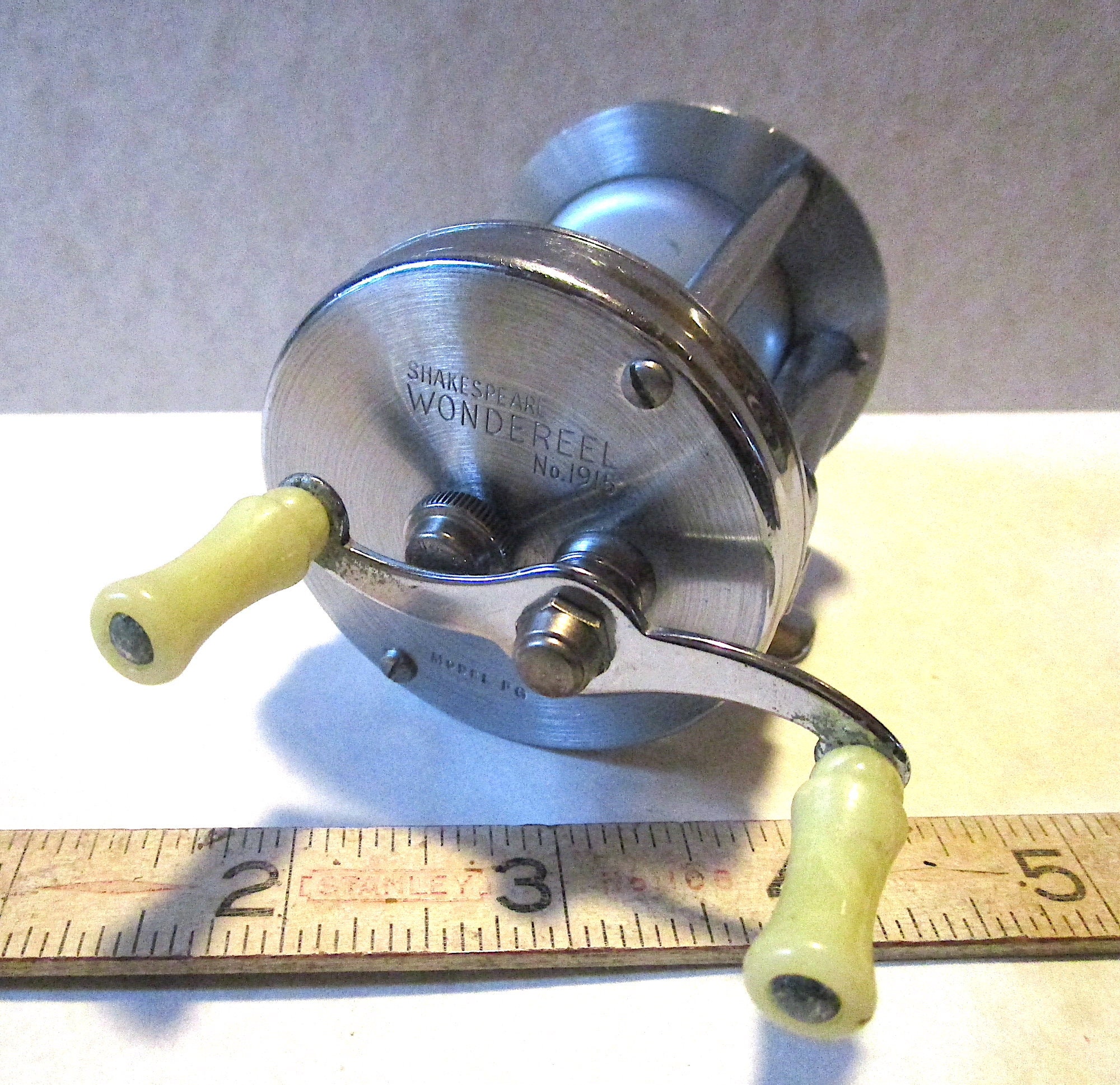 Fishing Reel Shakespeare President No. 1970 Model FK Stainless Steel  Vintage Casting Reel. 