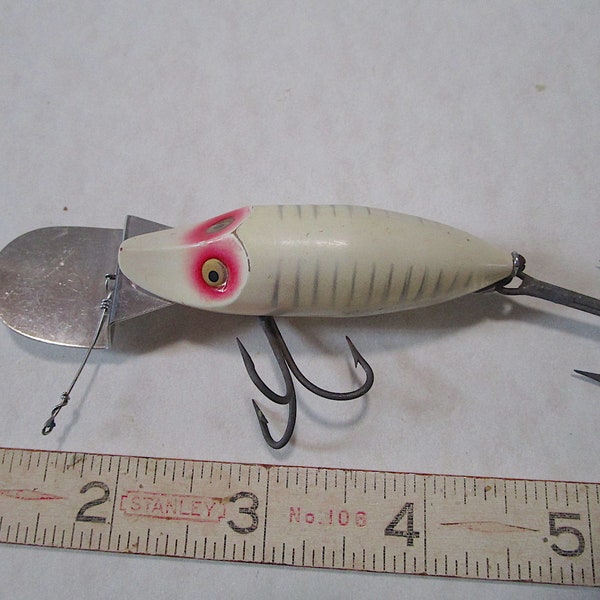 SL05 Vintage Heddon Go Deeper River Runt old fishing lure! Step lip! Nice color, nice shape!