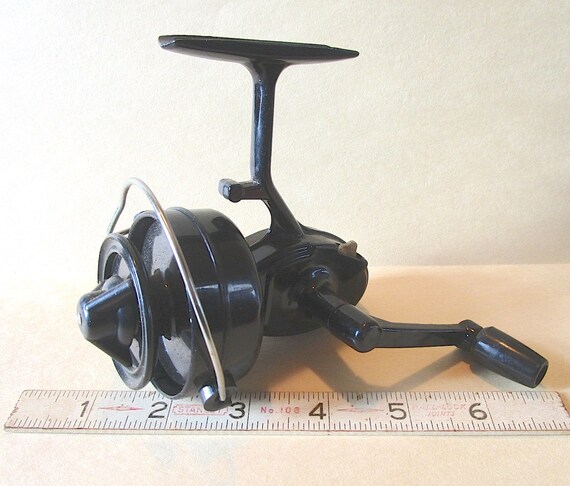 SP2/F230 Old South Bend Gladding No.610 Vintage Spinning Reel! EX+ Shape,  Lightweight Size! - Etsy Australia