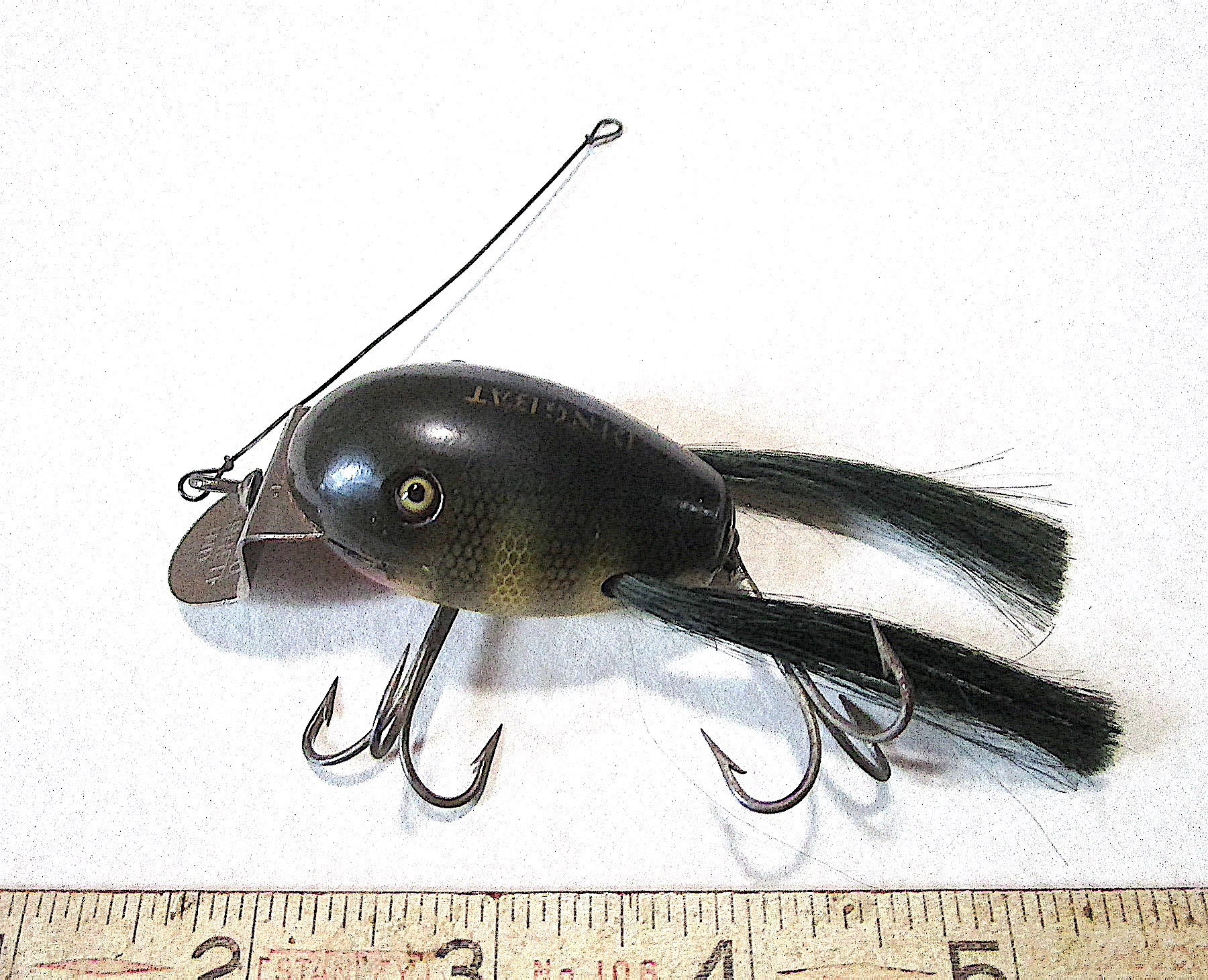 SM184 Old Creek Chub #5100 wooden “Dingbat” vintage fishing lure! Glass  eyes, unique “hair tails”!
