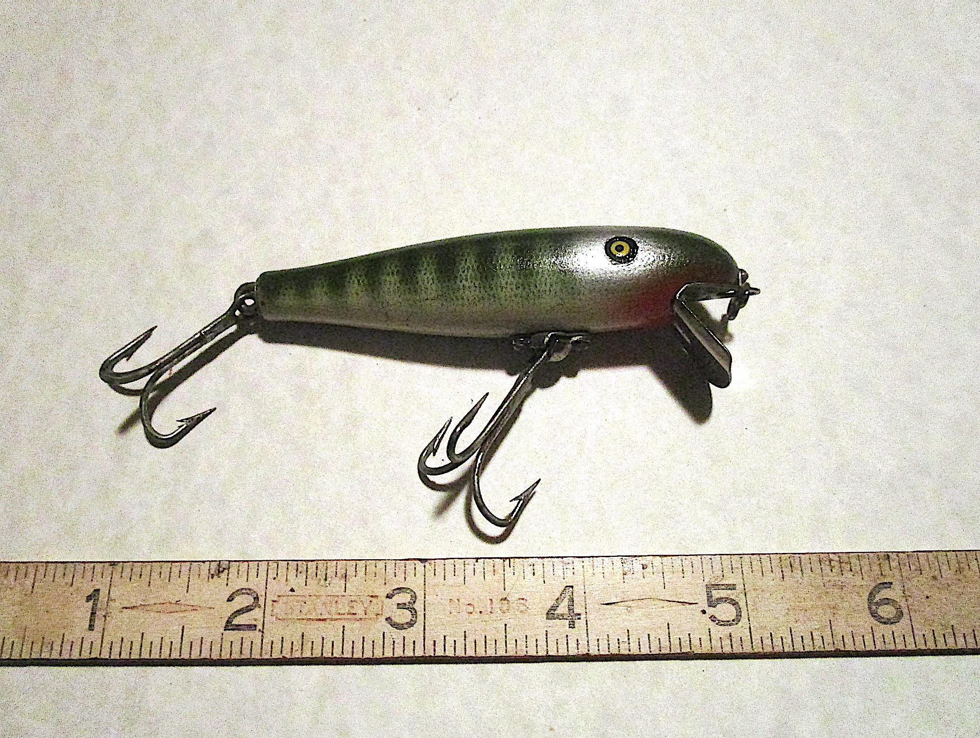 AW516 old Pflueger Baby Palomine vintage fishing tackle box lure- wooden,  nice color, 2-pc! Another SCREAMER!
