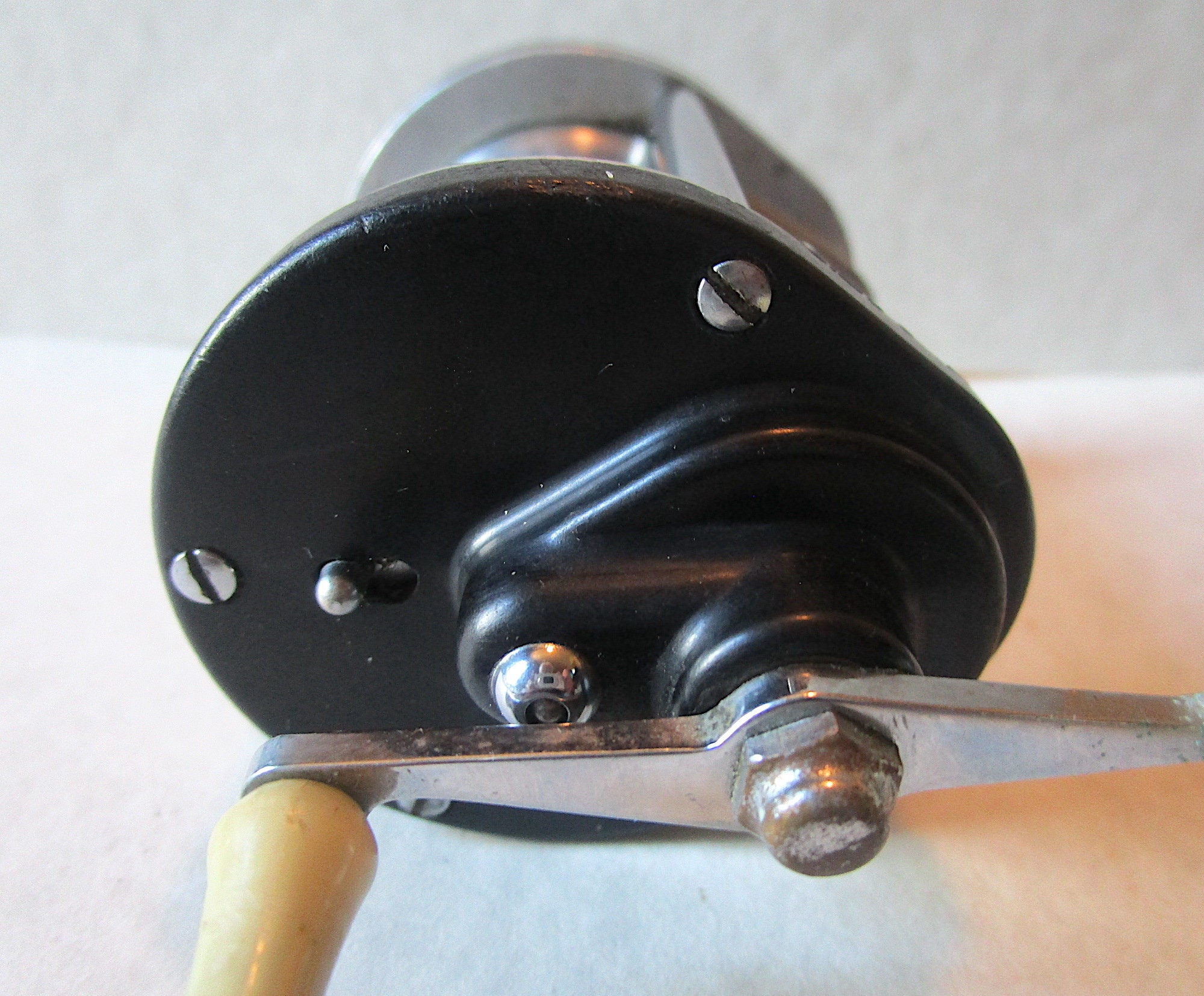 antique deluxe 337 fishing reel AW337 Impressive “castomatic” Old Vintage Fishing Tackle Reel! Ever See  One? Neat, Trim, Good-looking! by Quaker City Gear Works, Phila PA!