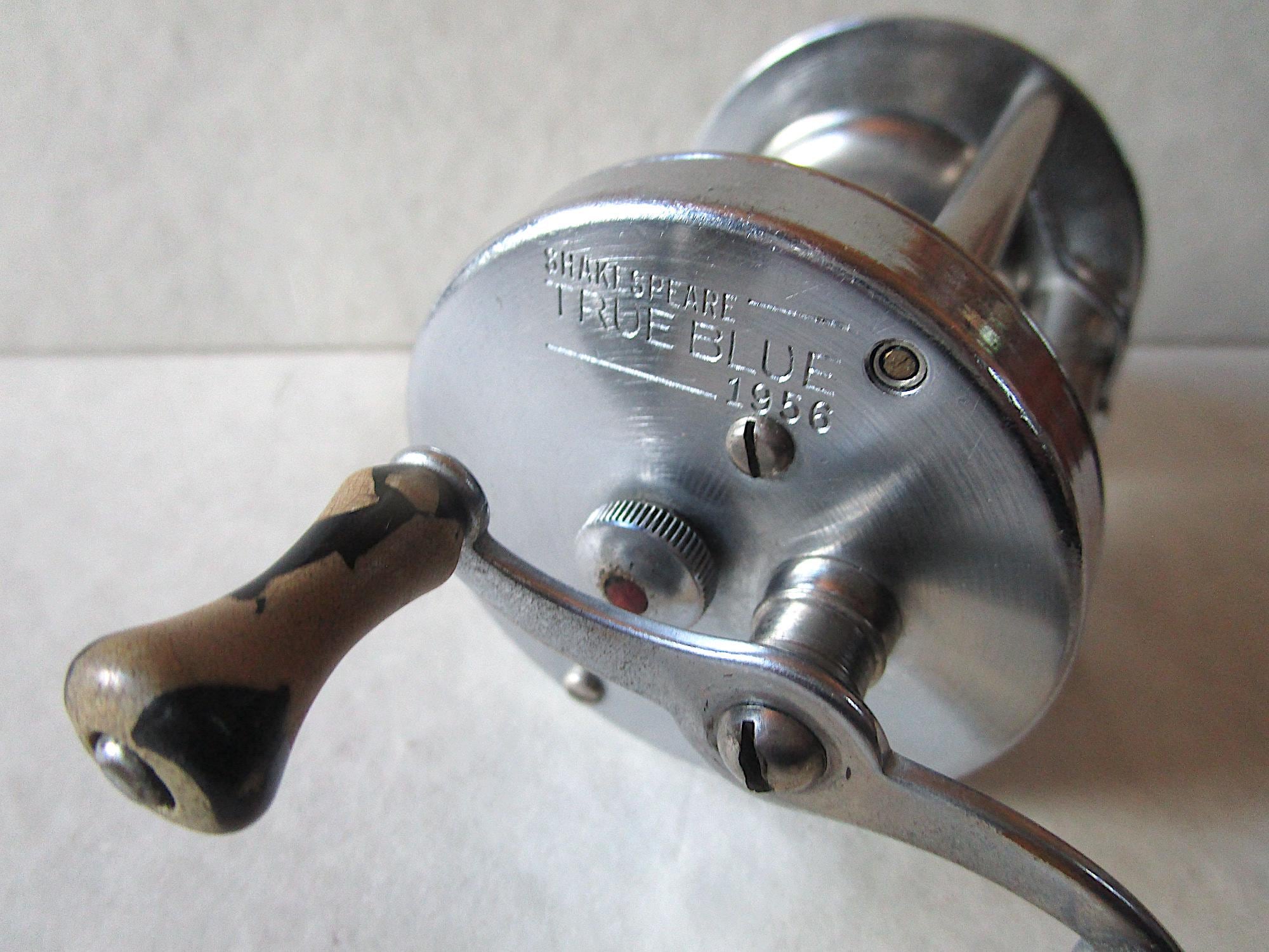 1956 shakespeare fishing reel AW457: Vintage Shakespeare True Blue GE Jeweled Fish Tackle Reel From 1946!  Great Old-time Fishing Reel!