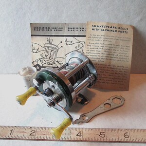 Moulinet De Pêche Vintage Shakespeare Marhoff - Modèle Nickle Argenté