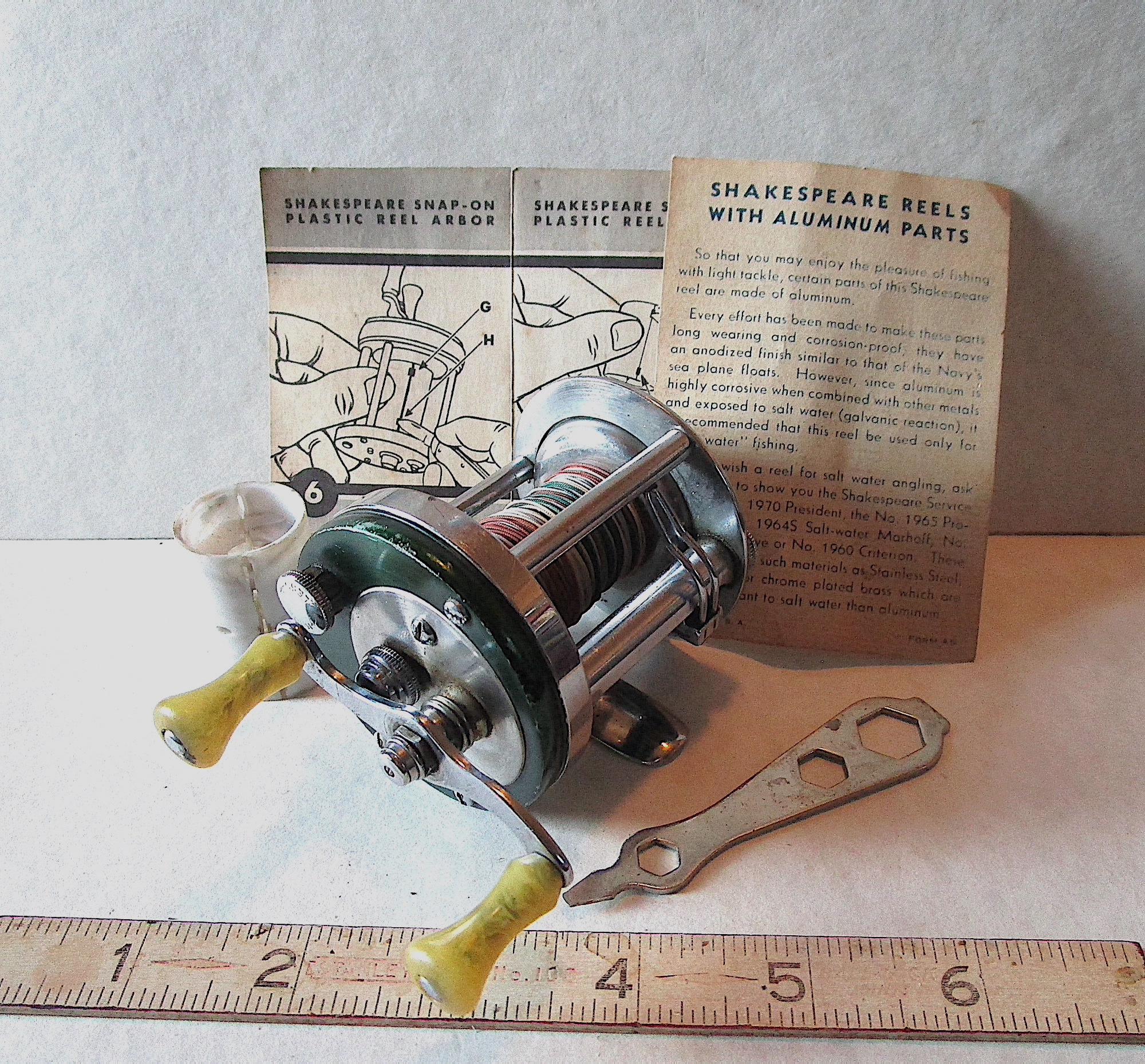 Moulinet de pêche vintage Shakespeare Marhoff 1964 modèle GE nickel