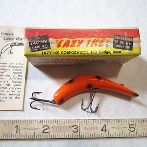 BR135 Like New in Box Lazy Ike Old Vintage Fishing Lure Good Color