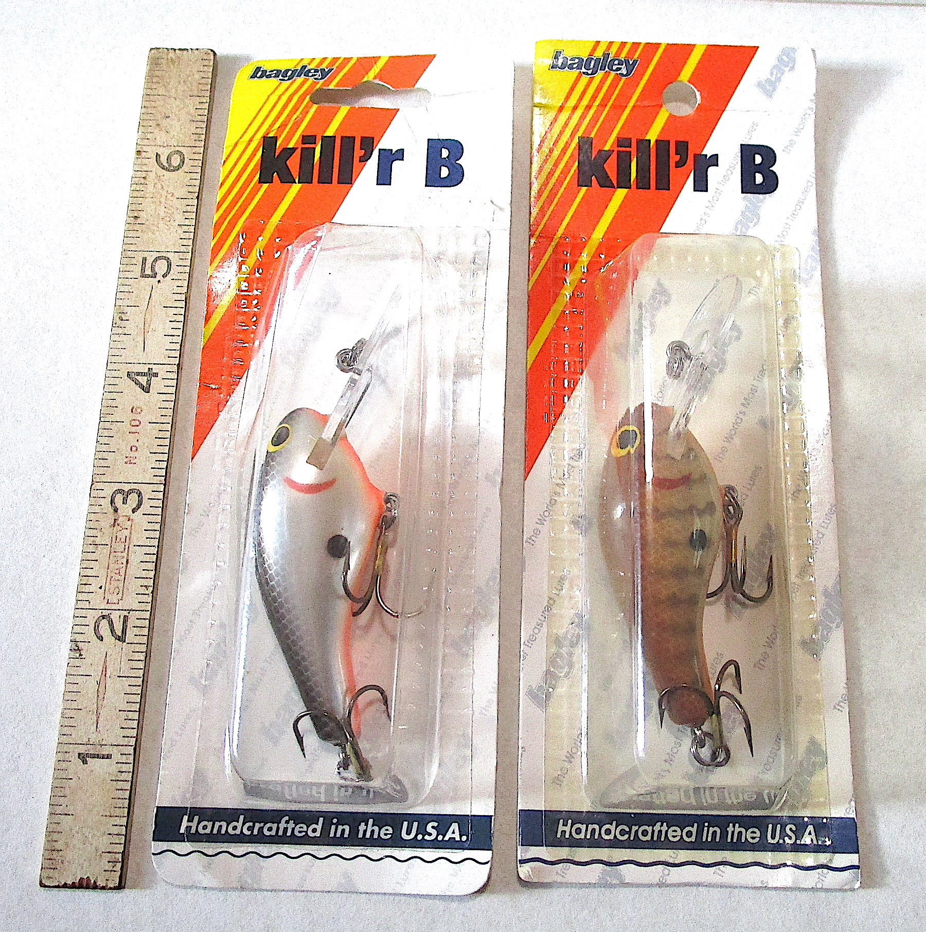 LP132 Pair old stock “Bagley’s kill’r B’s” crank bait! these are Deep  Diving DB2’s. Like new on cards, great vintage fishing lure!