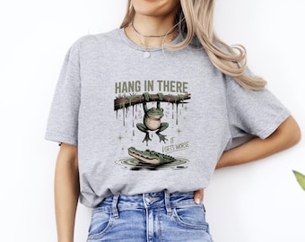 Funny Frog Shirt, Dark Humor T-Shirt, Hang In There Gets Worse Tee, Sarcastic Animal Graphic Shirt, Cute Depressed Frog Tee