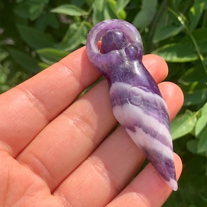 2.8''+ Natural Dream Amethyst  ,quartz crystal,hand carved,Crystal Dancing Girl Pendant skull,Home Decoration Crystal Gifts 1pc