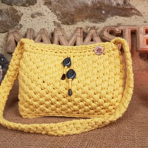 Sac à main élégant au crochet fait main, sac unique, sac à bandoulière, sac au crochet jaune, sac pour femme, sac original, cadeau pour elle