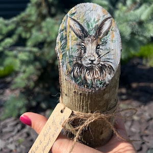 Hand-painted forest bunny on wood slice – eco gift, rustic decor, natural woodland art, inspirational quote, acrylic on wood
