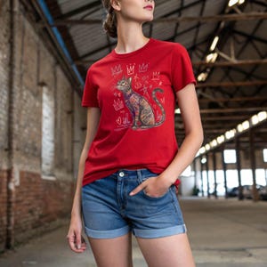 artful cat design, Basquiat cat print, famous artist cat, colorful line art t-shirt, cat art tee