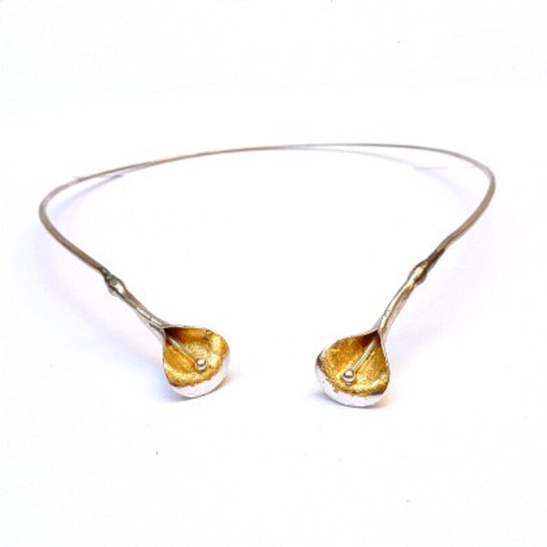 Two medium Calla-Lilies torque necklace with gold leaf by CARLOS TELLECHEA