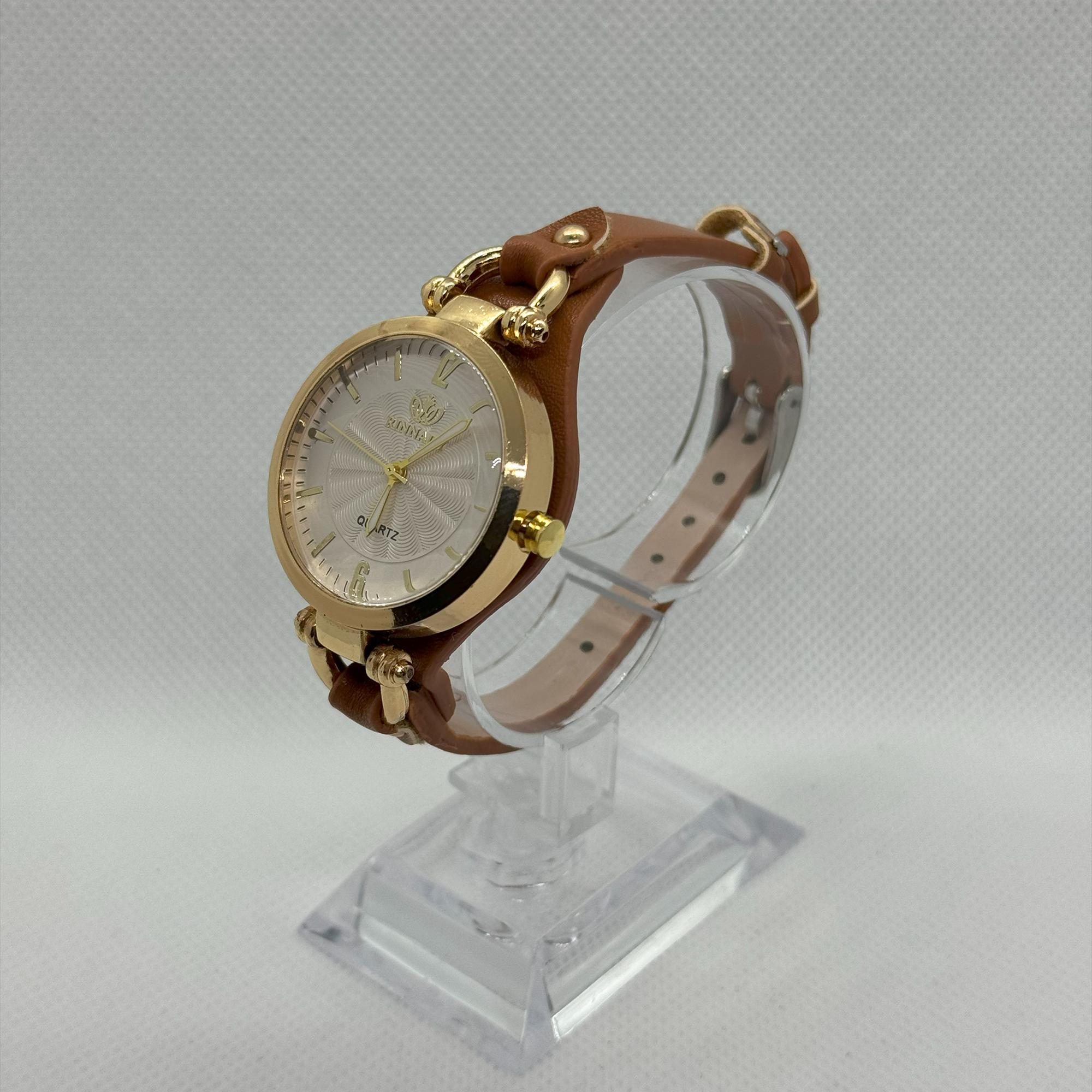 Vintage Brown and Gold Watch for Women – Elegant Round Dial  display picture 1