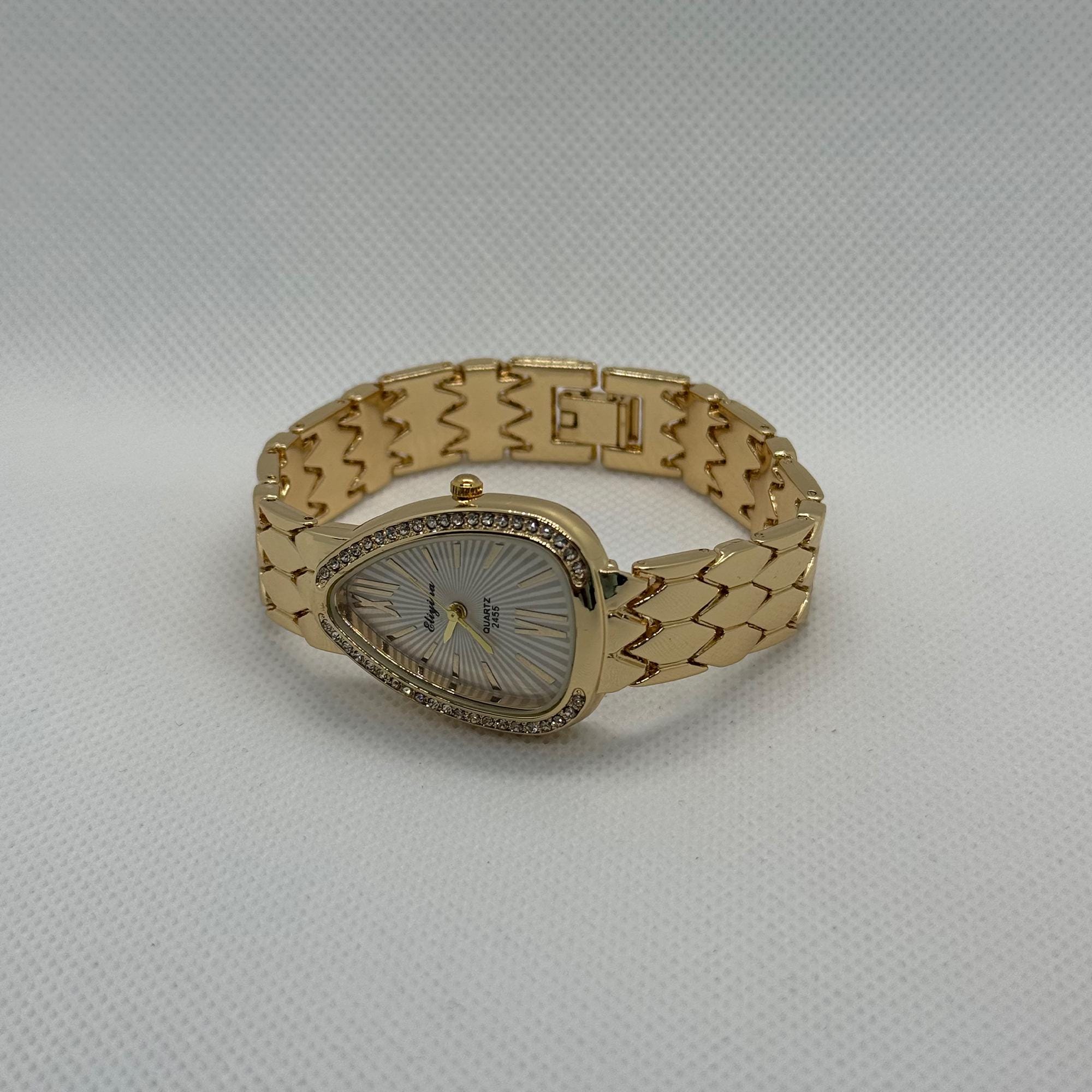 Vintage Gold Women display picture 1