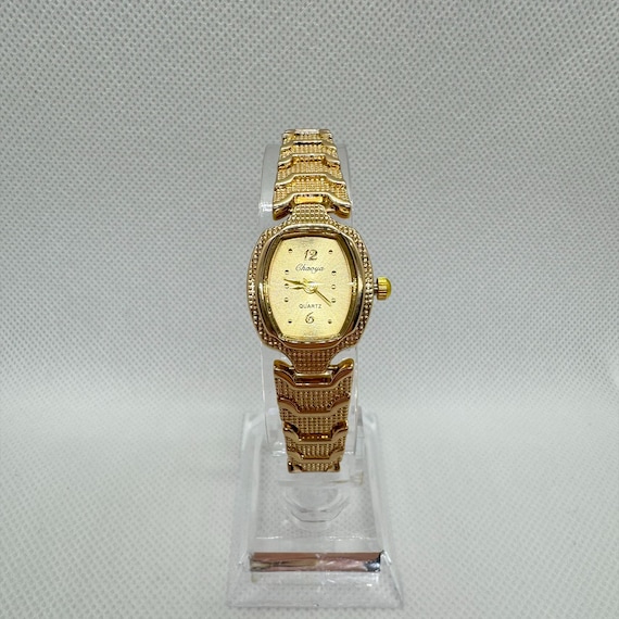 Vintage Gold Watch for Women – Textured Gold Stainless Steel  display picture 1