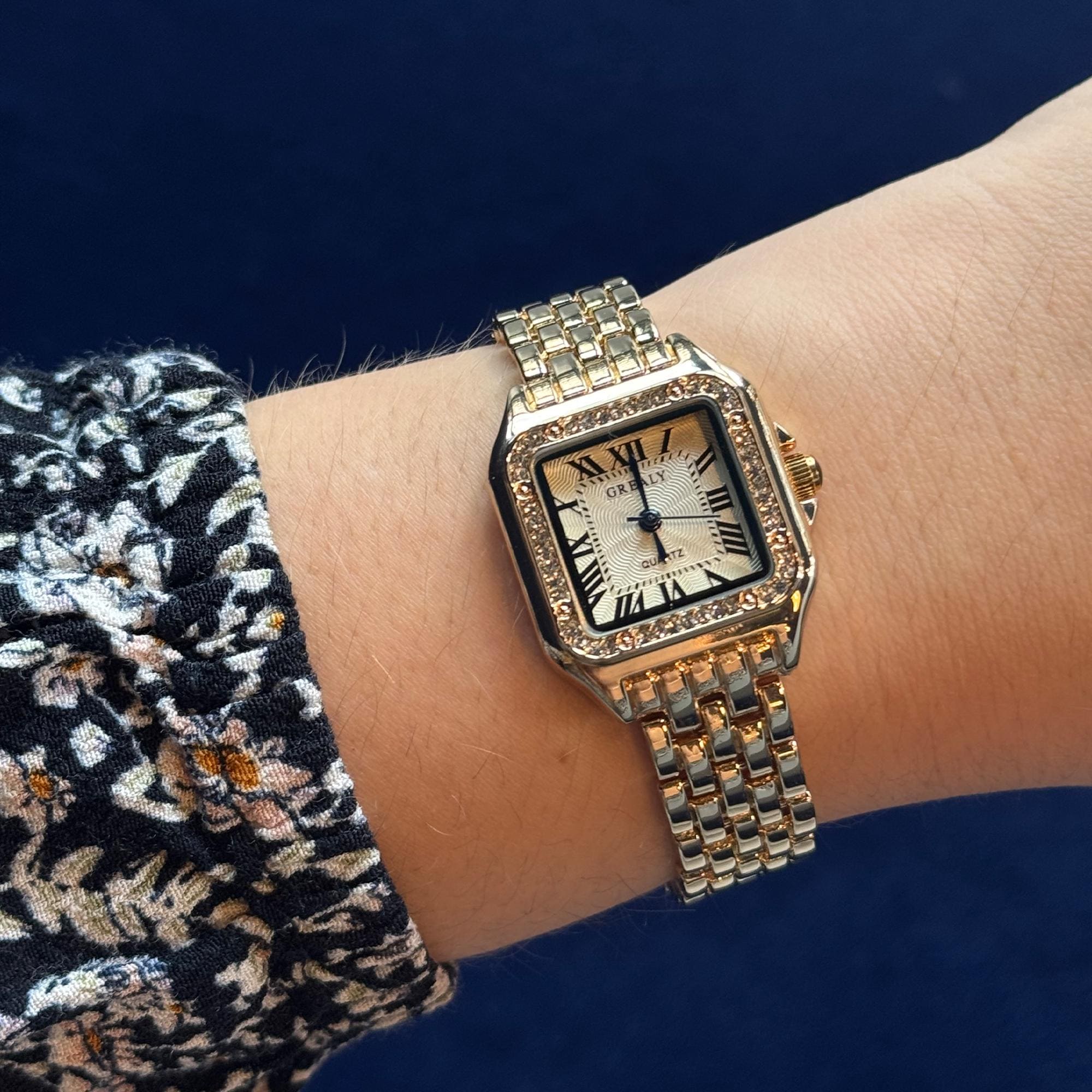 Vintage Style Gold Bracelet Watch Women Square Roman Dial Elegant Wristwatch Vintage Gold Square Women main image 3