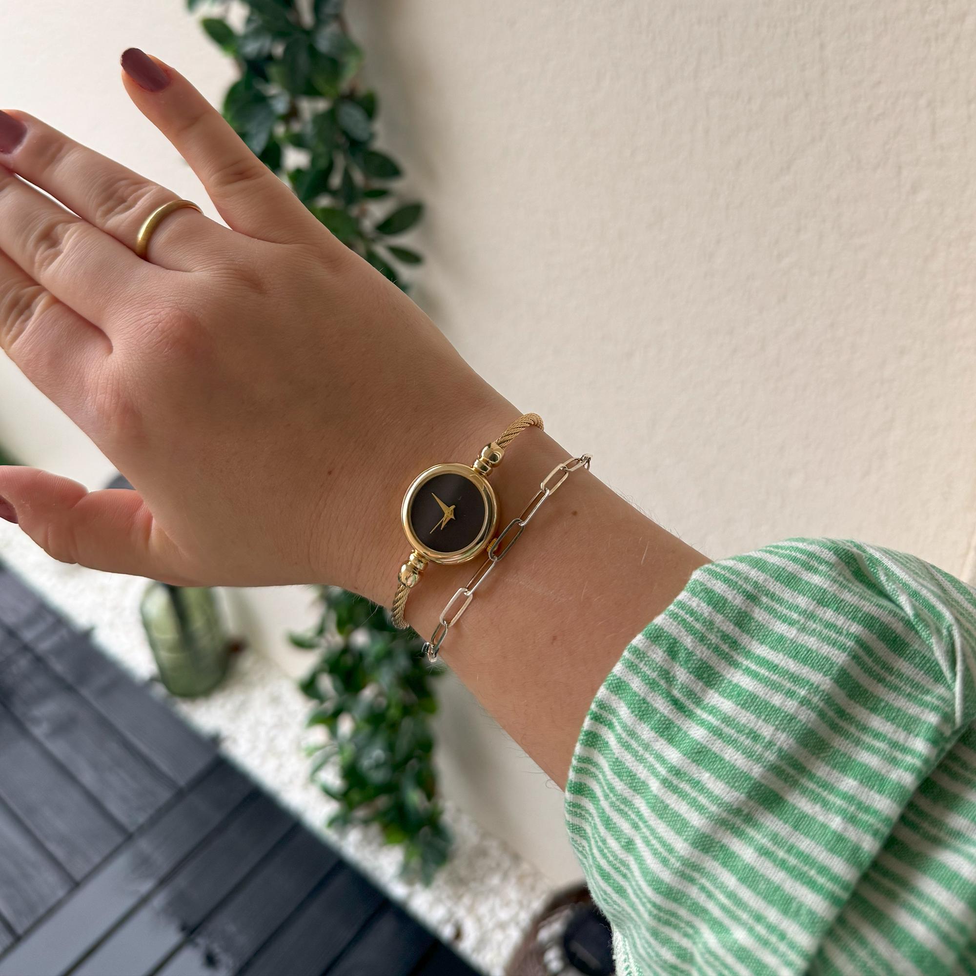 Sku0522 Retro Gold Women Minimalist Bangle Watch Stainless steel + gift bag Minimalist Bangle Watch for Women – 2 Colors Gold or Silver  main image 2