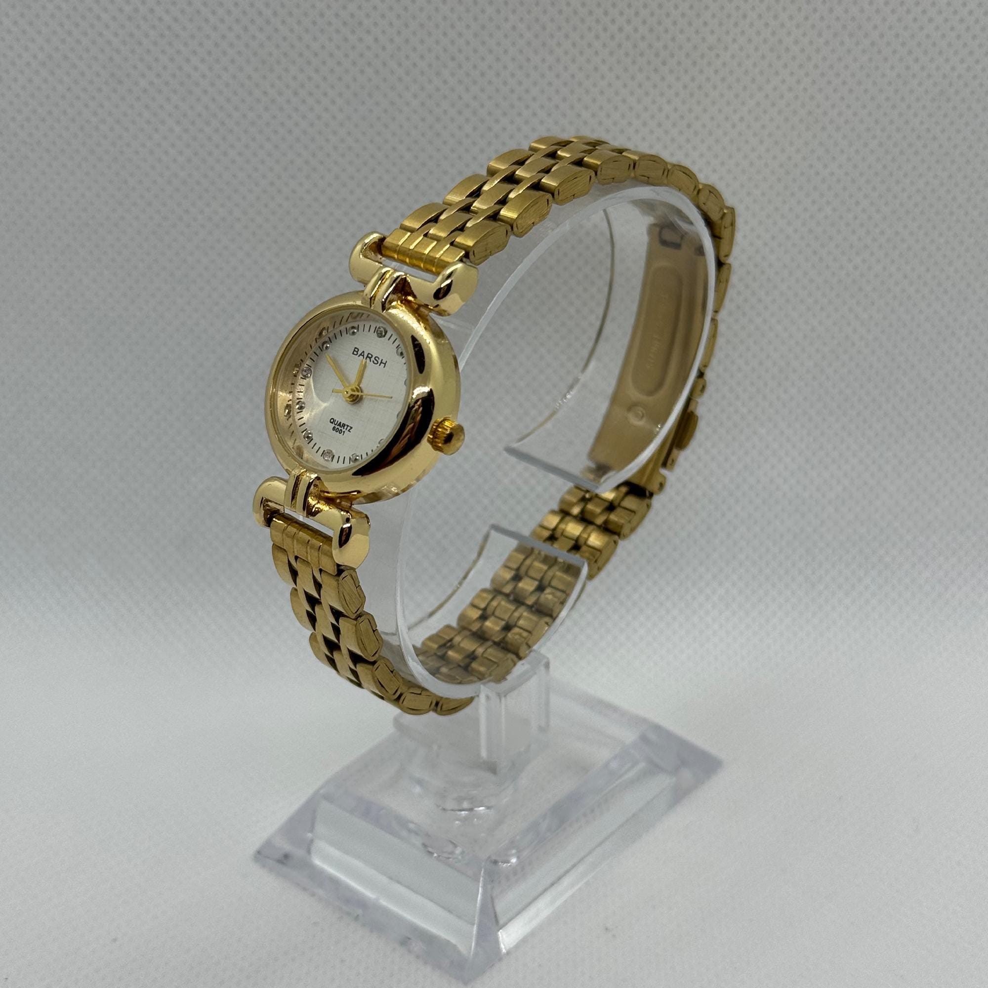 Vintage Gold Women display picture 3