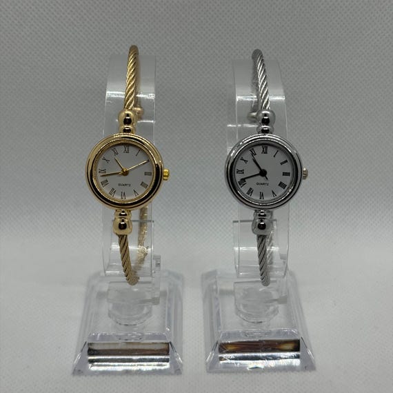 Gold or Silver Bangle Watch for Women – Elegant Roman Dial  display picture 2