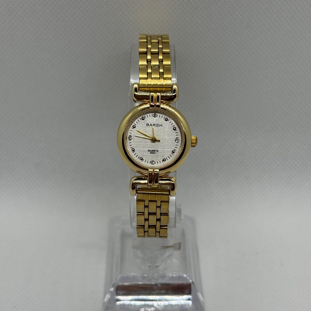 Vintage Gold Women display picture 1