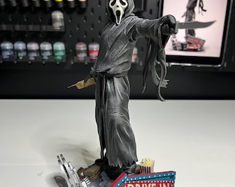 Masked Horror Killer – 3D Printed Figure – Resin Model Kit – Painted/Unpainted
