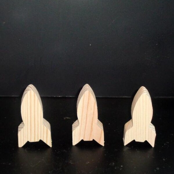 Pkg of 3 Handcrafted Wood Toy  Rockets  344AA-U-3 unfinished or finished