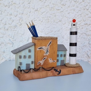 Stilvoller und funktioneller Stiftebecher aus umweltfreundlichen Materialien und Naturjute. Wird eine wunderbare Dekoration für Ihren Schreibtisch sein.