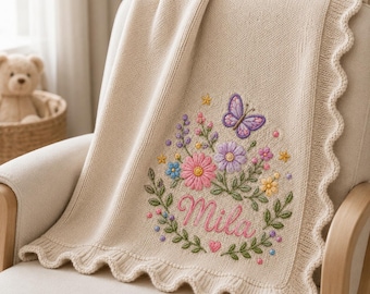Copertina per neonato personalizzata con ricamo floreale, graziosa copertina in maglia morbida con farfalle, copertina per neonato con fiori selvatici, cameretta, copertina per neonato