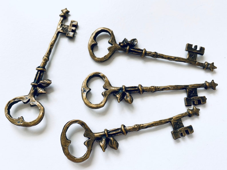 Metal Keys Old Keys Embellishments Metal Keys Vintage Etsy Canada