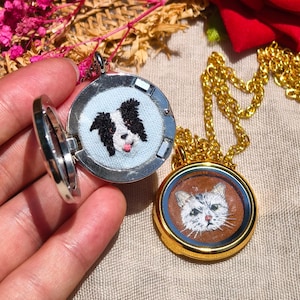 Custom Embroidery Dog and Cat Face with name Necklace |Dog Mom Necklace| Pet Embroidered gift | Pet face Necklace Jewelry, in Memory of Pet