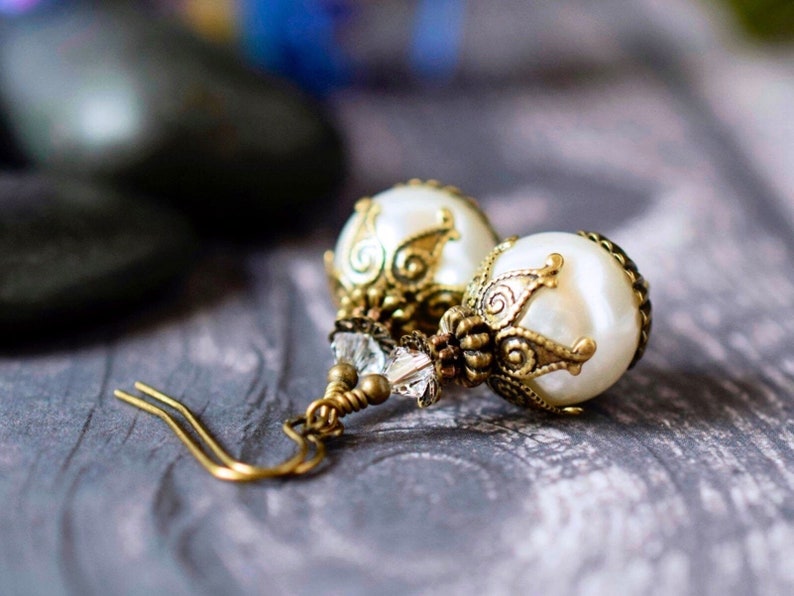 Shell Pearl Earrings, White Ball Pearl Drop Earrings, Vintage Style Antique Gold, Wedding Jewelry, Bridal Pearl Dangle Earrings image 4