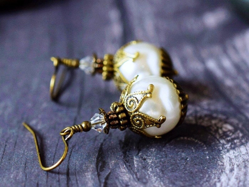 Shell Pearl Earrings, White Ball Pearl Drop Earrings, Vintage Style Antique Gold, Wedding Jewelry, Bridal Pearl Dangle Earrings image 3