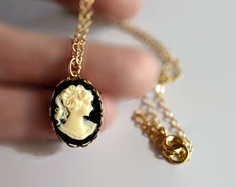 Dainty Lady Cameo Necklace - Vintage Woman Cameo Necklace - Victorian Girl Cameo Pendant - Gold Chain