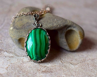 Natural Malachite Necklace - Emerald Green - Antique Brass Bezel - Oval Cabochon Jewelry Birthday Gift